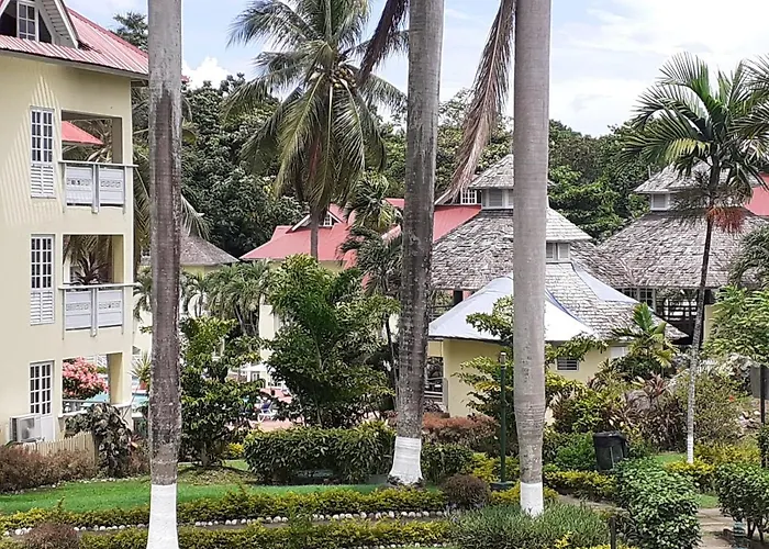 Bed & Breakfast R.Y.C Bed & Breakfast Mystic Ridge Resort Ocho Rios