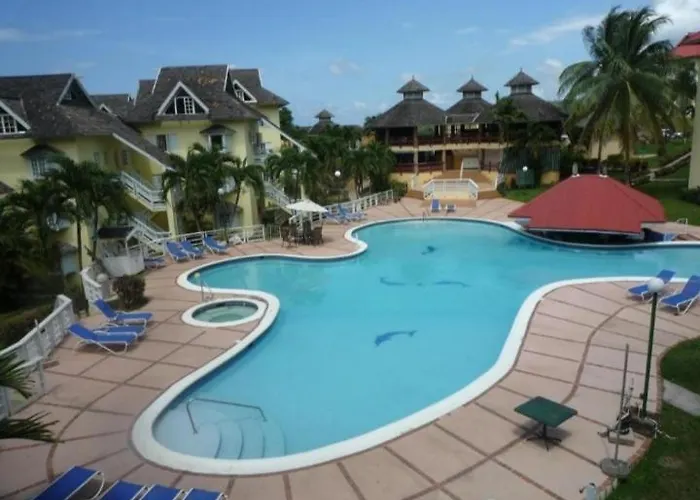R.Y.C Bed & Breakfast Mystic Ridge Resort Bed & Breakfast Ocho Rios